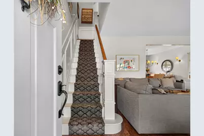 16 Marion Ct, Bayonne, NJ 07002 - Photo 5