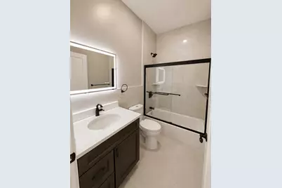 6121 Unit 201 Bergenline Ave #201, West New York, NJ 07093 - Photo 7