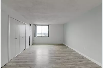 807 Harmon Cove Tower #807, Secaucus, NJ 07094 - Photo 31
