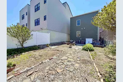106 Poplar St #1, Jersey City, NJ 07307 - Photo 25