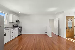 35 Elizabeth St, Jersey City, NJ 07306 - Photo 13