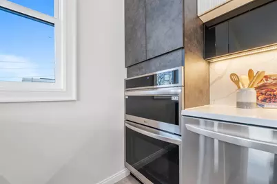 272 Terrace Ave, Jersey City, NJ 07307 - Photo 19