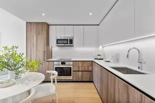 387 8th St, Jersey City, NJ 07302 - Photo 3