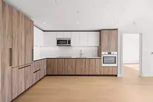 387 8th St, Jersey City, NJ 07302 - Photo 3