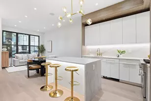396 1st St, Jersey City, NJ 07302 - Photo 5