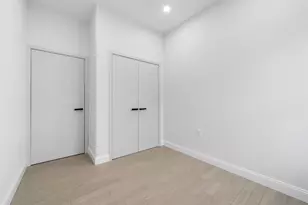 272 Terrace Ave, Jersey City, NJ 07307 - Photo 17