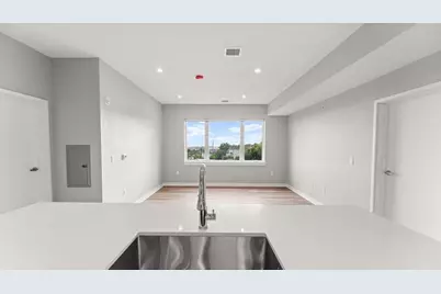 475 Communipaw Ave #504, Jersey City, NJ 07304 - Photo 5