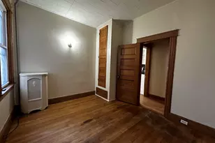 138 Kensington Ave, Jersey City, NJ 07304 - Photo 7