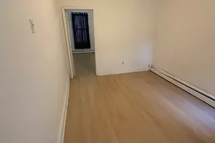 406 Woodlawn Ave, Jersey City, NJ 07305 - Photo 3