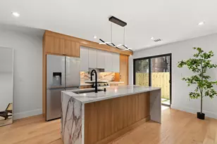 85 Sherman Pl, Jersey City, NJ 07307 - Photo 31