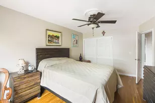25 Parkview Terrace, Bayonne, NJ 07002 - Photo 11