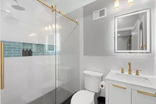 246 Clinton Ave, Jersey City, NJ 07304 - Photo 39