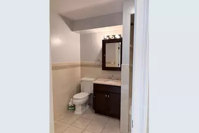 1625 Paterson Plank Rd #5, Secaucus, NJ 07094 - Photo 1