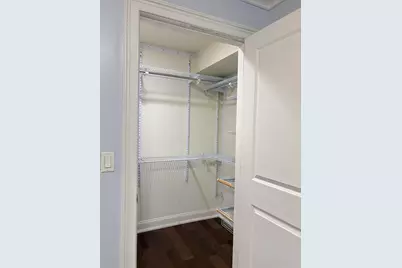 1625 Paterson Plank Rd #5, Secaucus, NJ 07094 - Photo 5