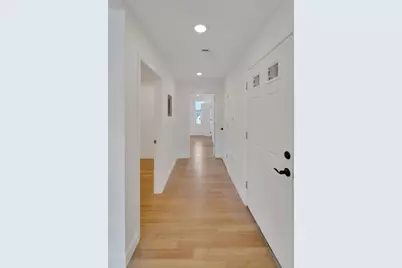 388 Broadway #1, Bayonne, NJ 07002 - Photo 9