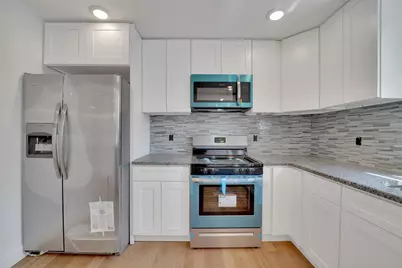 388 Broadway #1, Bayonne, NJ 07002 - Photo 3