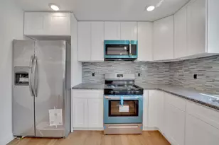 388 Broadway, Bayonne, NJ 07002 - Photo 3
