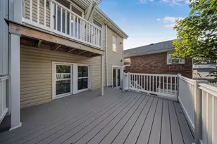 606 82nd St, North Bergen, NJ 07047 - Photo 35