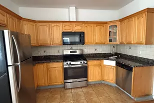 261 Lexington Ave, Jersey City, NJ 07306 - Photo 3