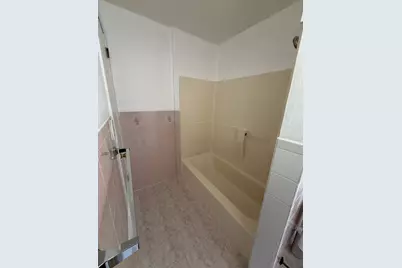 348 Grove St, Jersey City, NJ 07302 - Photo 15