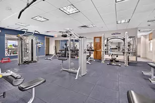 201 Shearwater Ct W, Jersey City, NJ 07305 - Photo 29