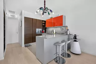 201 Shearwater Ct W, Jersey City, NJ 07305 - Photo 13