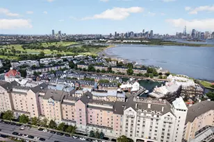 201 Shearwater Ct W, Jersey City, NJ 07305 - Photo 43