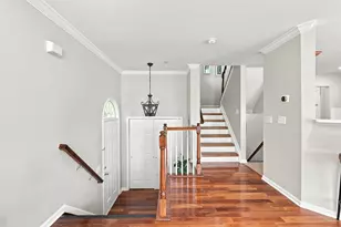 3 Elco Ct, Bayonne, NJ 07002 - Photo 7