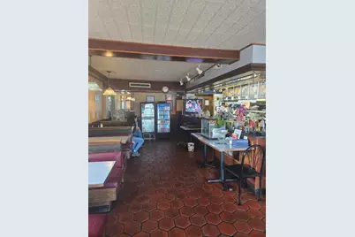 590 32nd St, Union City, NJ 07087 - Photo 3