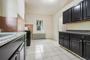 414 Monastery Pl Rear, Union City, NJ 07087 - Photo 7