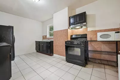 414 Monastery Pl Rear, Union City, NJ 07087 - Photo 5
