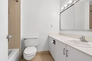 7004 Blvd E, Guttenberg, NJ 07093 - Photo 25