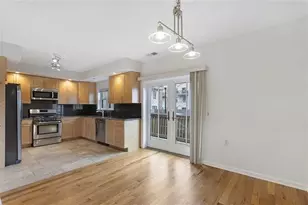 439-1 Whiton St, Jersey City, NJ 07304 - Photo 3