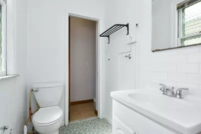 241 Maple St, Secaucus, NJ 07094 - Photo 23