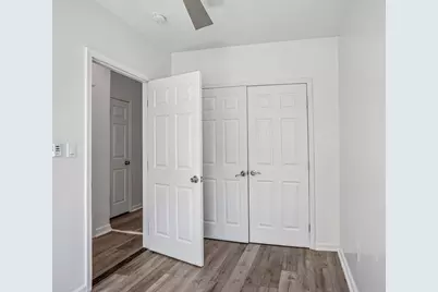 26 Olean Ave, Jersey City, NJ 07304 - Photo 29