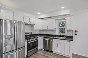26 Olean Ave, Jersey City, NJ 07304 - Photo 11