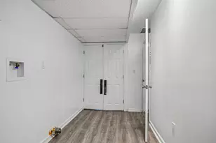 26 Olean Ave, Jersey City, NJ 07304 - Photo 33