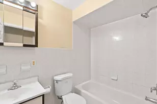 73 Woodlawn Ave, Jersey City, NJ 07305 - Photo 13