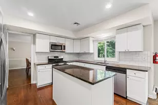 215 Oak Ave, Wyckoff Township, NJ 07481 - Photo 11