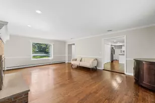 215 Oak Ave, Wyckoff Township, NJ 07481 - Photo 17