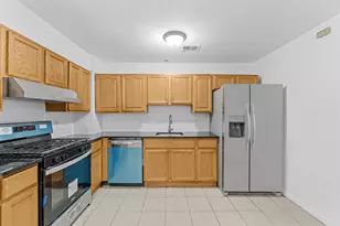 101 Hague St, Jersey City, NJ 07307 - Photo 17