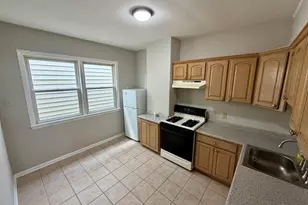 925 Broadway, Bayonne, NJ 07002 - Photo 3