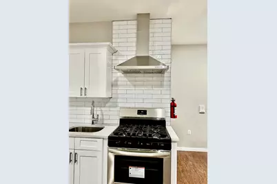 40 Vroom St #1c, Jersey City, NJ 07306 - Photo 3