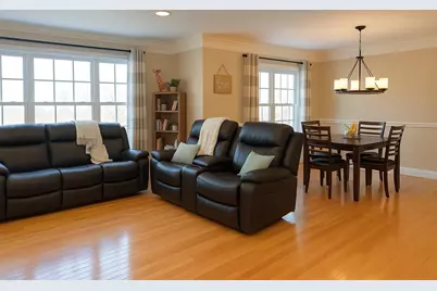 197 Blue Heron Dr #197, Secaucus, NJ 07094 - Photo 7