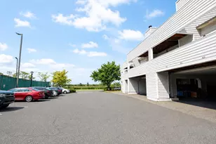 820 Topsail Ln, Secaucus, NJ 07094 - Photo 11