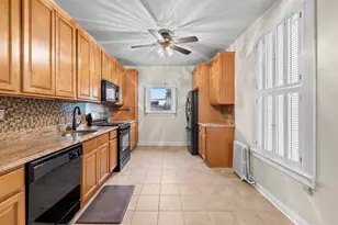 302 Clerk St, Jersey City, NJ 07304 - Photo 5