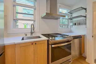 432 2nd St, Jersey City, NJ 07302 - Photo 5