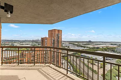2032 Harmon Cove Tower #2032, Secaucus, NJ 07094 - Photo 15