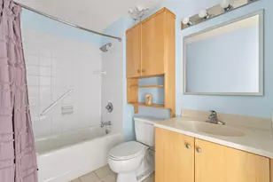 2032 Harmon Cove Tower, Secaucus, NJ 07094 - Photo 11