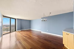 2032 Harmon Cove Tower, Secaucus, NJ 07094 - Photo 3